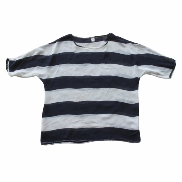 Old Navy Sheer Dolman Navy Striped EUC Top Size M - Picture 1 of 4